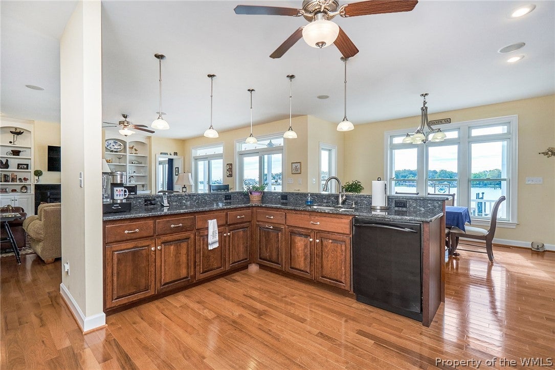 314 Dandy Loop Road Yorktown, VA 23692 - Photo 9 of 47 Gallery Image 9