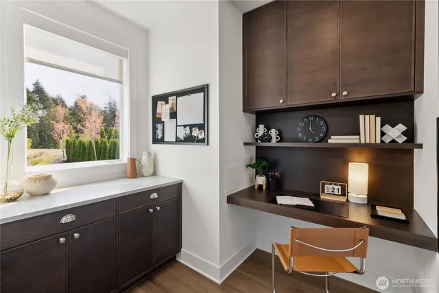 $2,504,900 | 13717 Southeast 85th Street, Newcastle, WA 98059