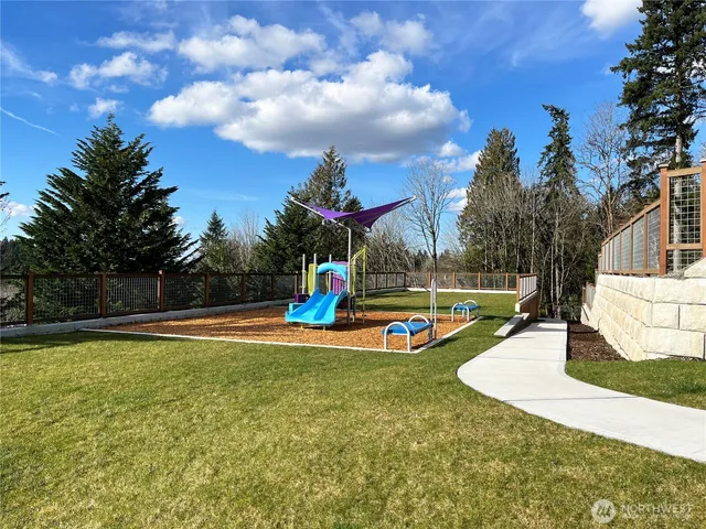 $2,504,900 | 13717 Southeast 85th Street, Newcastle, WA 98059