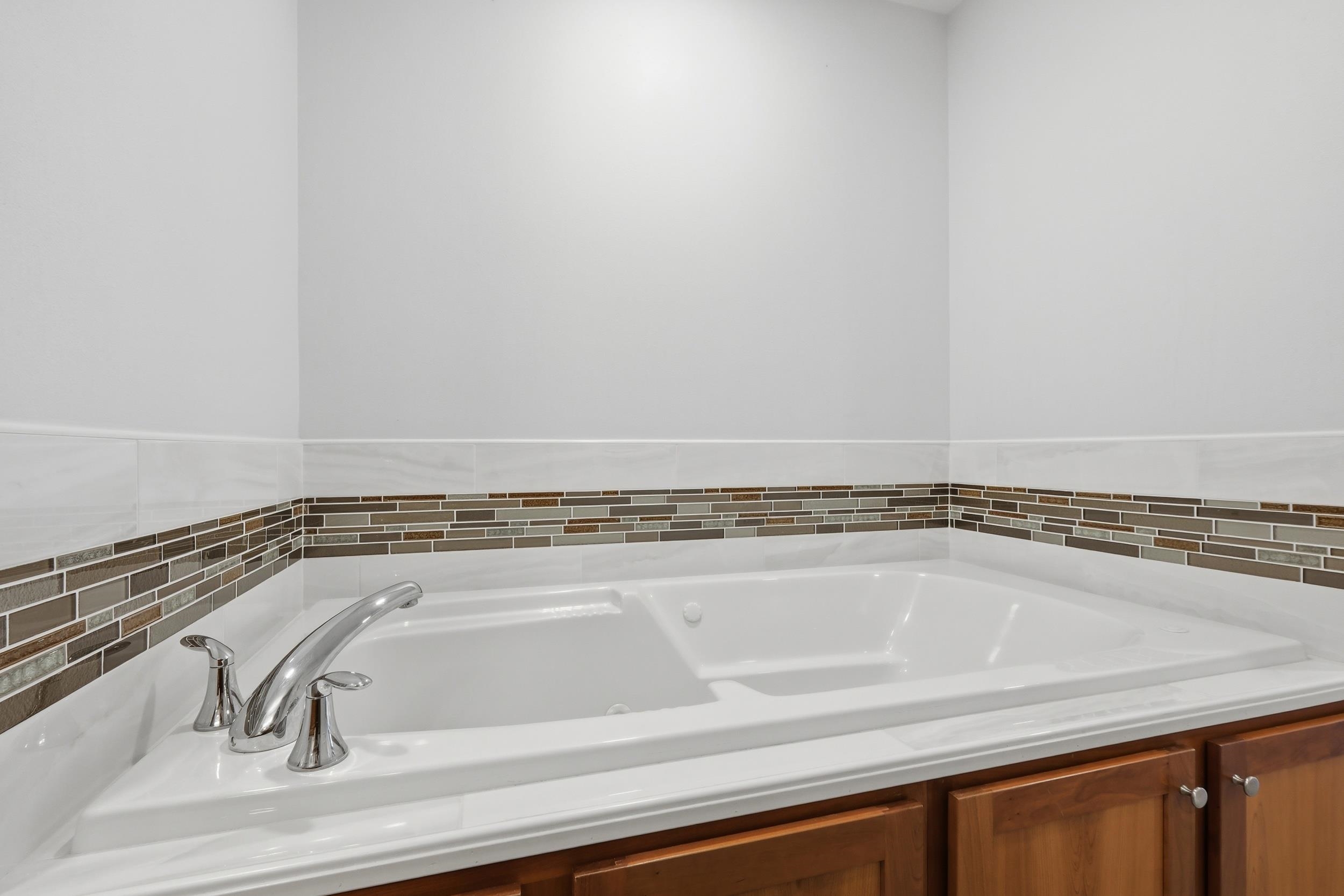 625 North Segoe Road, Unit 610 Madison, WI 53705 - Photo 27 of 38 Gallery Image 27