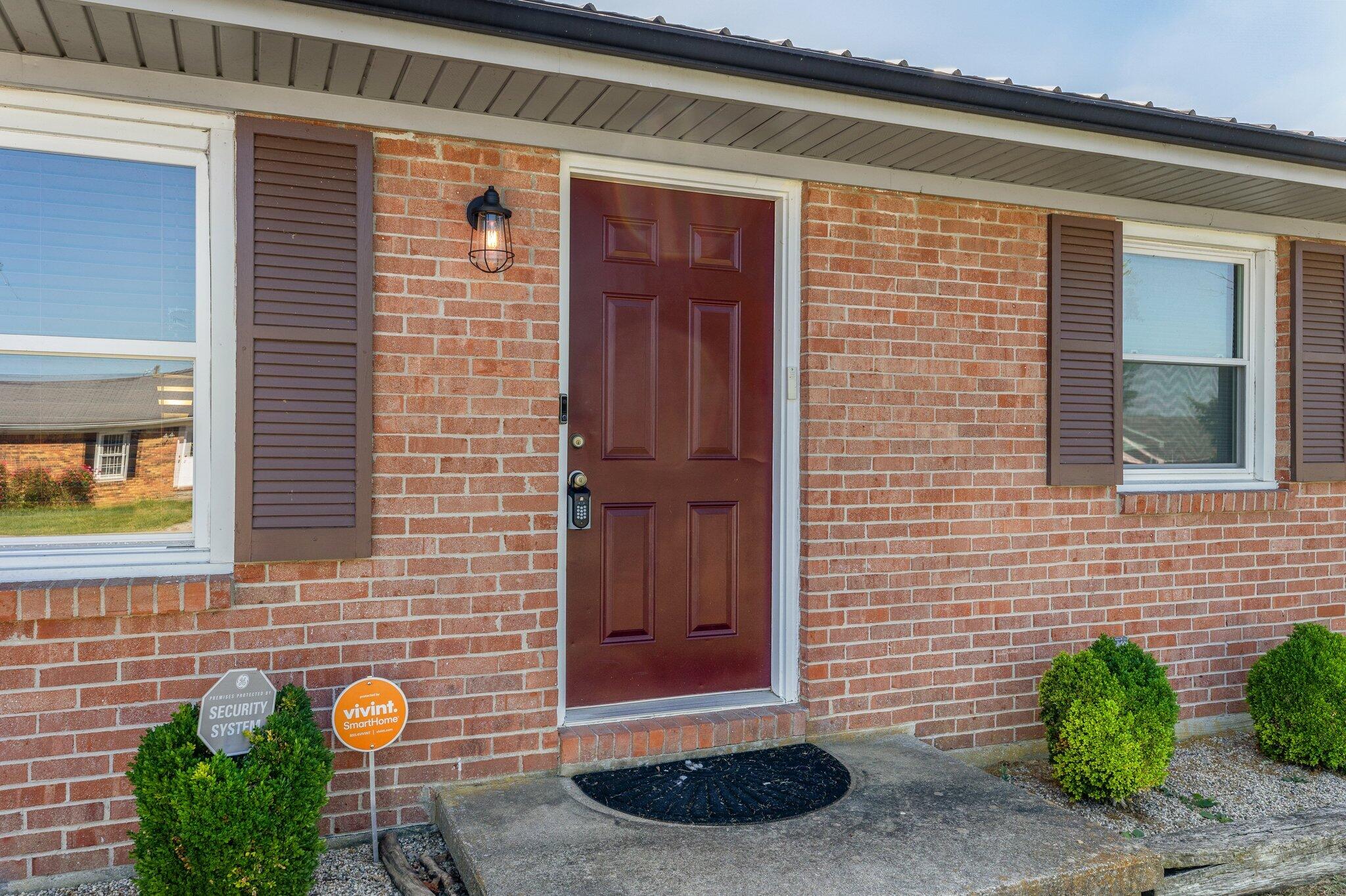 121 Salter Road Berea, KY 40403 - Photo 5 of 21 0J2A2277