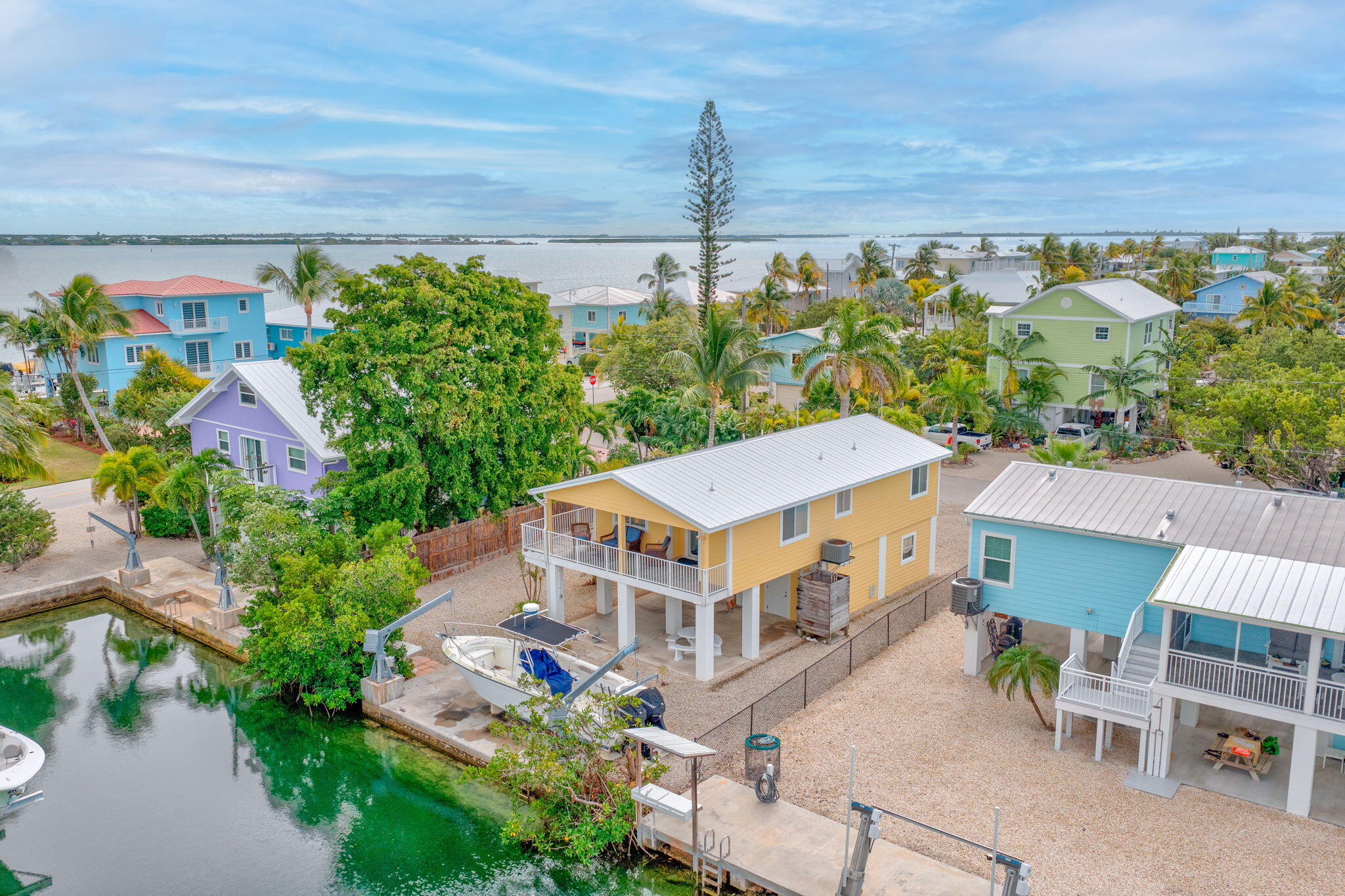3 Bedroom 2 Bath Canal Front