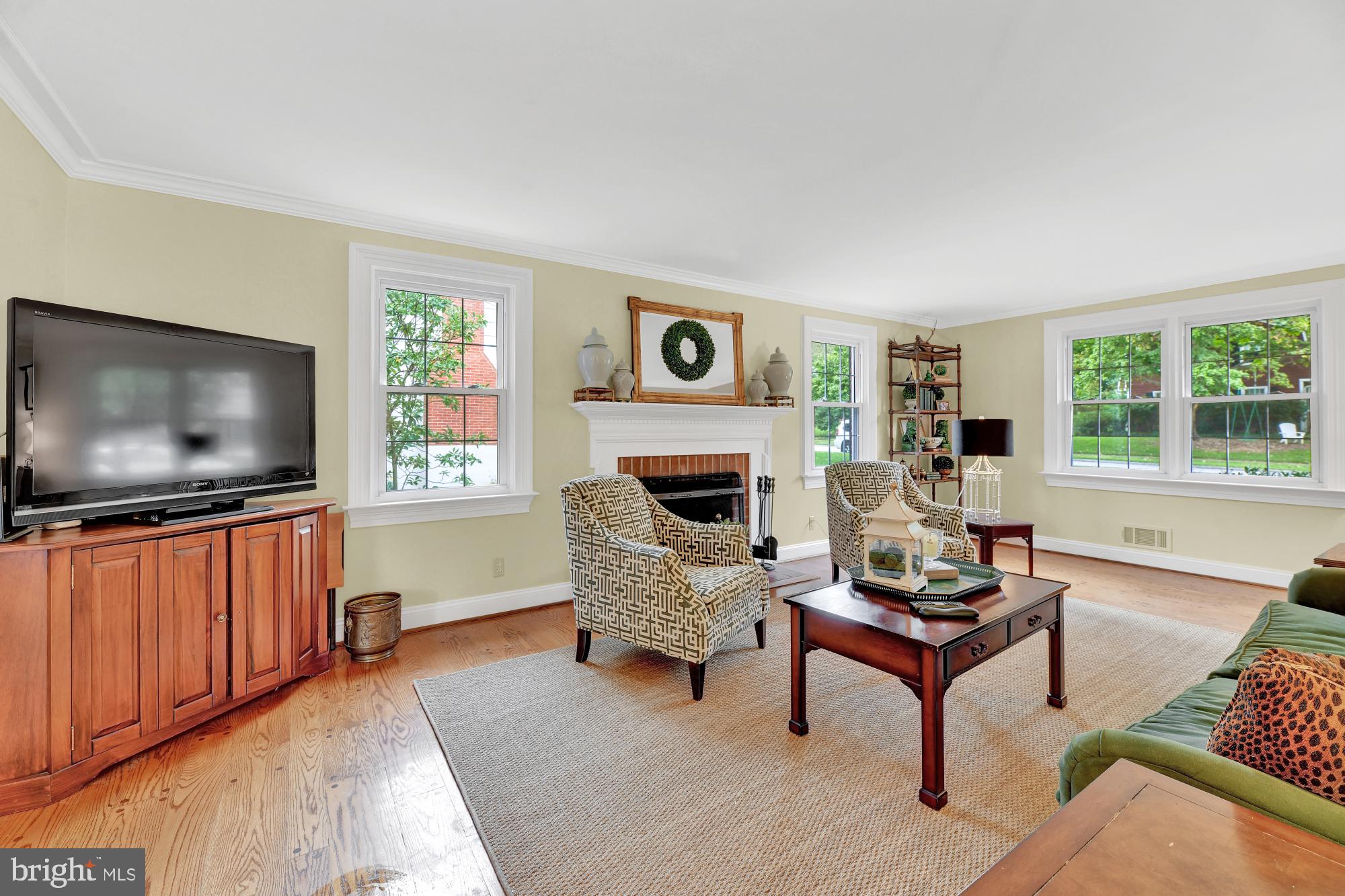 8105 Halton Road Towson, MD 21204 - Photo 8 of 34