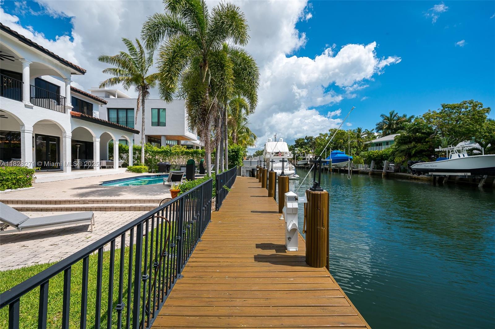 Las Olas Isles Fort Lauderdale, FL 33301 - Photo 25 of 29 a city view with a lake view