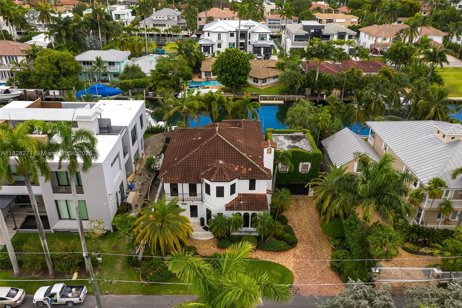Las Olas Isles Fort Lauderdale, FL 33301 - Photo 28 of 29 a view of a city
