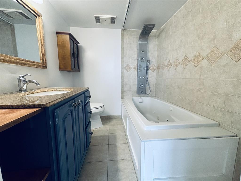 4222 Inverrary Boulevard, Unit 4617 Lauderhill, FL 33319 - Photo 11 of 17 Photo 11