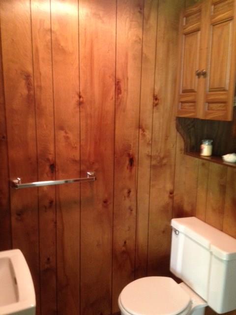 8920 Highland Road Pittsburgh, PA 15237 - Photo 24 of 24 Powder room on lower level