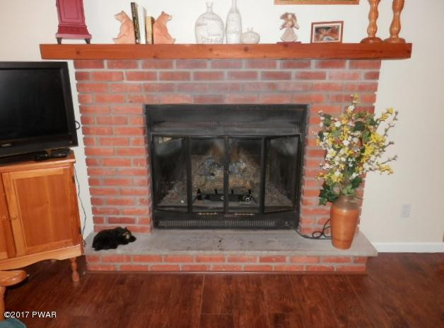 2401 Crest View Road Lake Ariel, PA 18436 - Photo 7 of 185