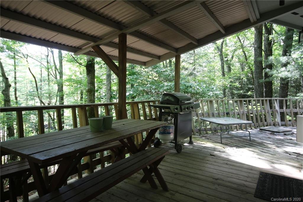 1006 Cardinal Road Brevard, NC 28712 - Photo 11 of 13 Gallery Image 11