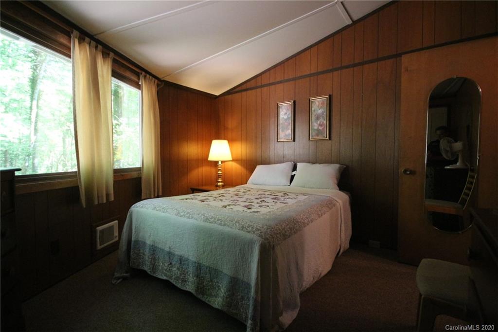 1006 Cardinal Road Brevard, NC 28712 - Photo 13 of 13 Gallery Image 13