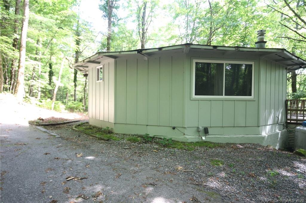 1006 Cardinal Road Brevard, NC 28712 - Photo 4 of 13 Gallery Image 4