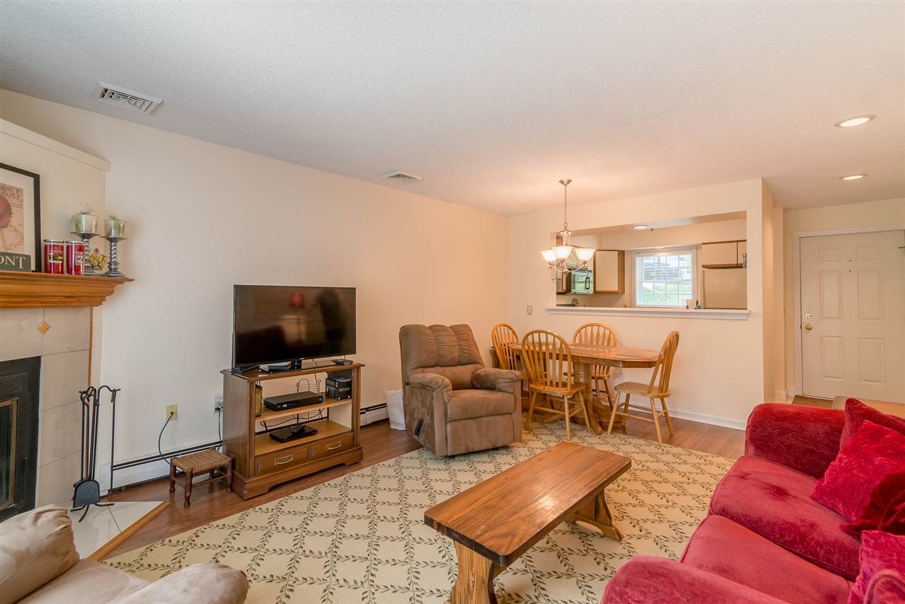 181 Riverside Townhouses Road, Unit 20 Manchester, VT 05255 - Photo 6 of 14 Gallery Image 6