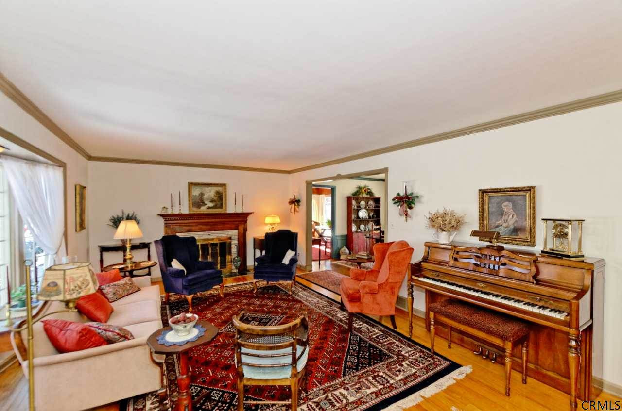 1265 Ruffner Road Niskayuna, NY 12309 - Photo 4 of 25 Photo 4