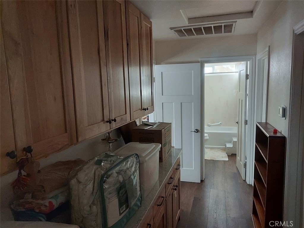 10521 Hollister Road, Unit 269 Oak Hills, CA 92344 - Photo 15 of 37