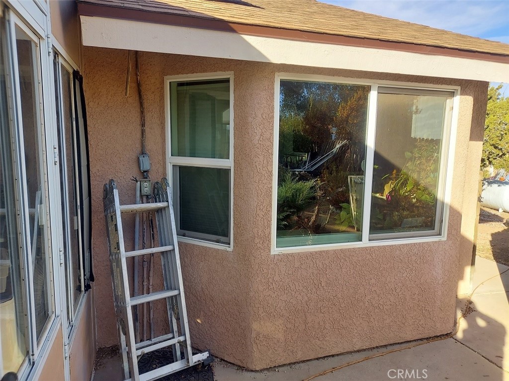 10521 Hollister Road, Unit 269 Oak Hills, CA 92344 - Photo 20 of 37