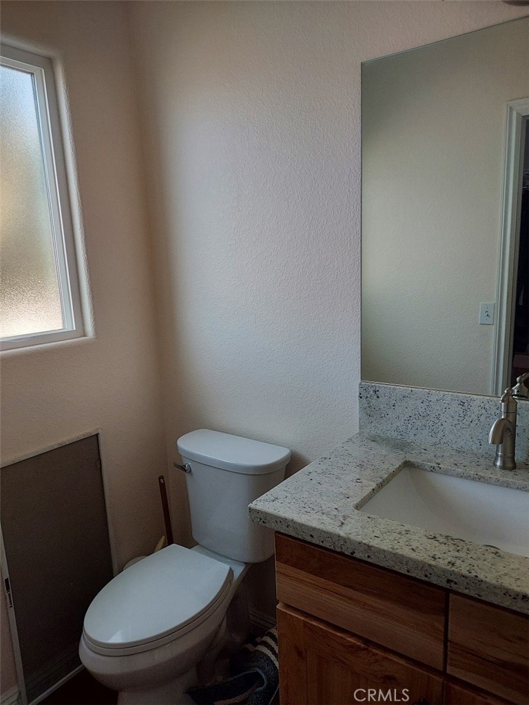 10521 Hollister Road, Unit 269 Oak Hills, CA 92344 - Photo 10 of 37