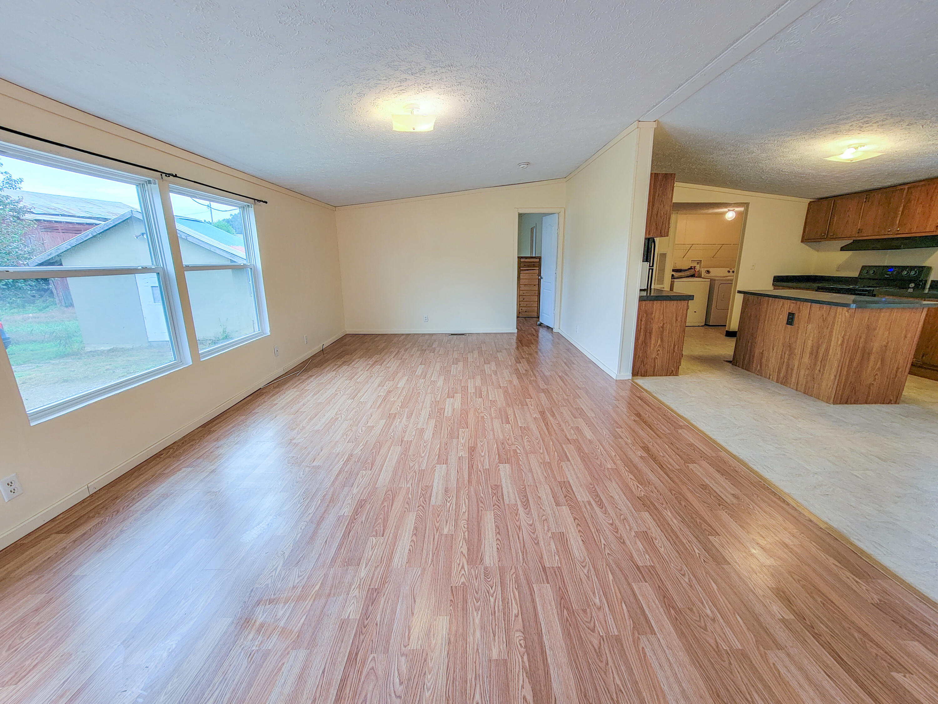 436 Bowmantown Road Limestone, TN 37681 - Photo 4 of 42 20211005_130832