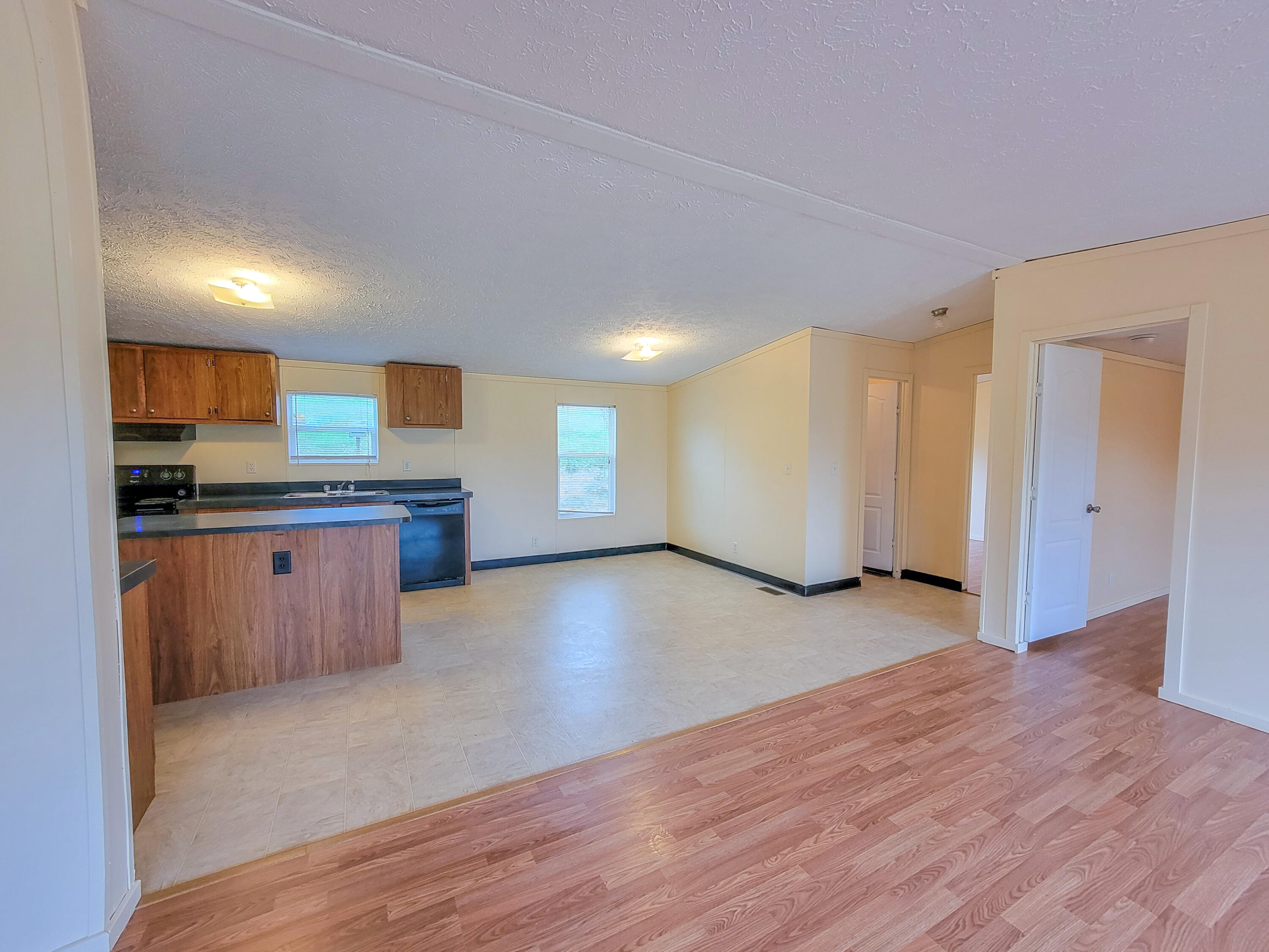 436 Bowmantown Road Limestone, TN 37681 - Photo 7 of 42 20211005_130912