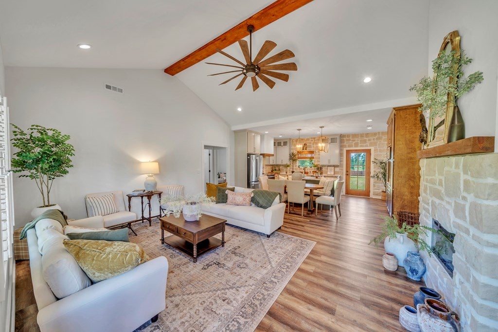 1354 Lakeway Road Dublin, GA 31027 - Photo 12 of 38 Gallery Image 12