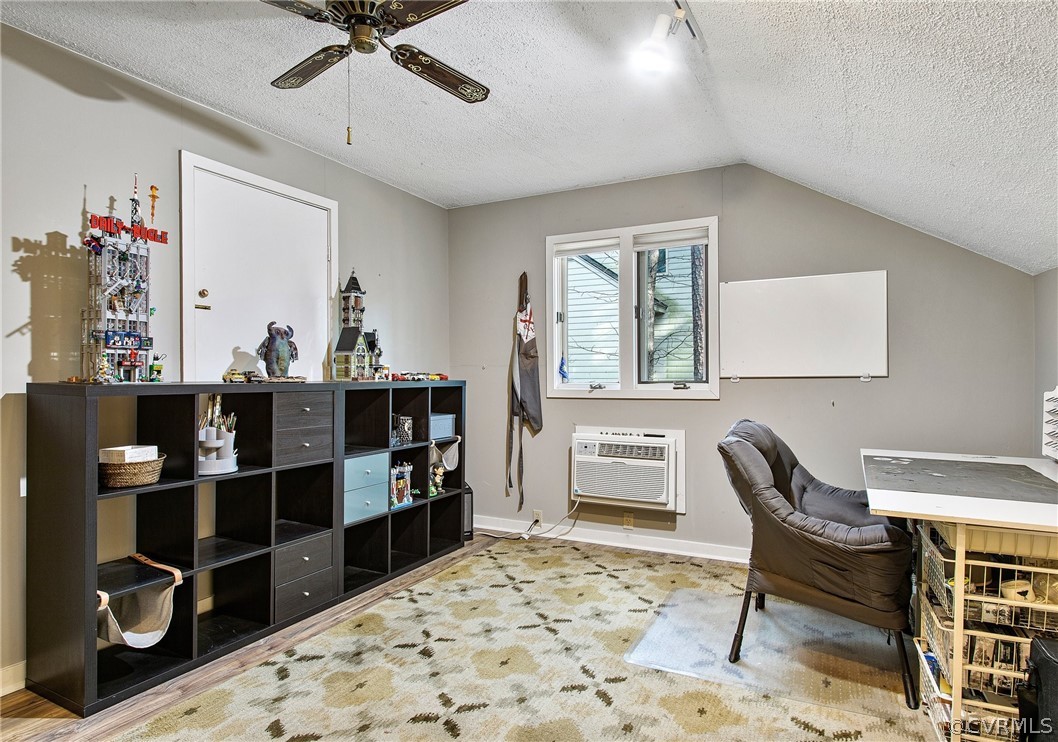 14204 Spring Gate Terrace Midlothian, VA 23112 - Photo 32 of 46 Gallery Image 32