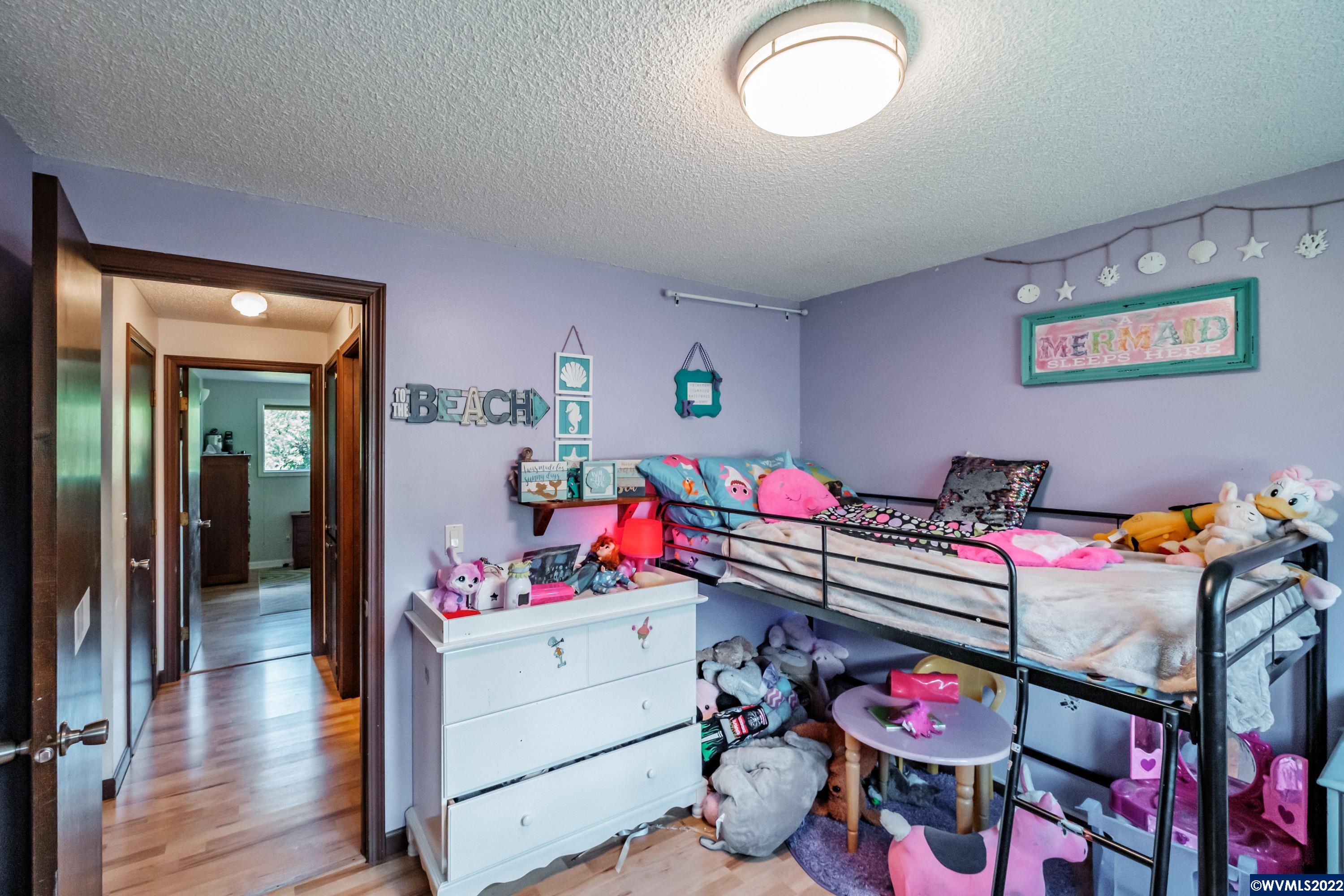 28655 Liberty Road Sweet Home, OR 97386 - Photo 22 of 41 Gallery Image 22