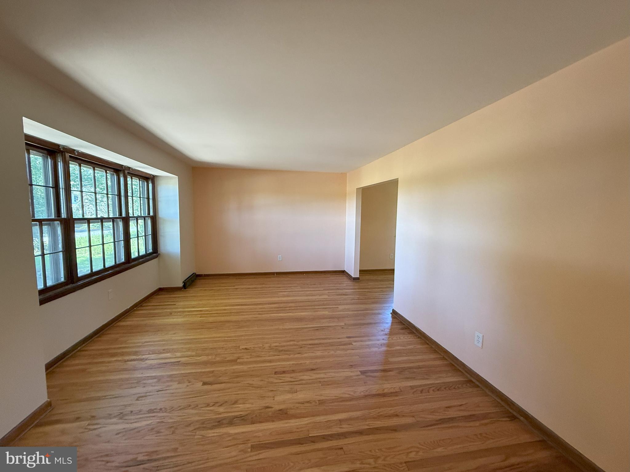 17 South Tilbury Road Salem, NJ 08079 - Photo 3 of 23 Gallery Image 3