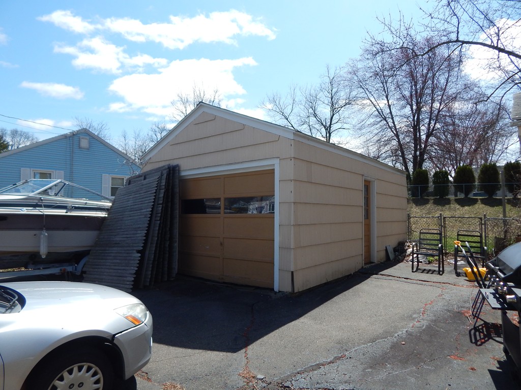 19 Ranger Street South Hadley, MA 01075 - Photo 12 of 17 Gallery Image 12