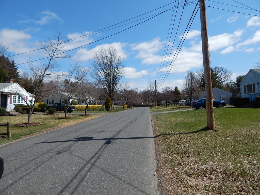 19 Ranger Street South Hadley, MA 01075 - Photo 7 of 17 Gallery Image 7