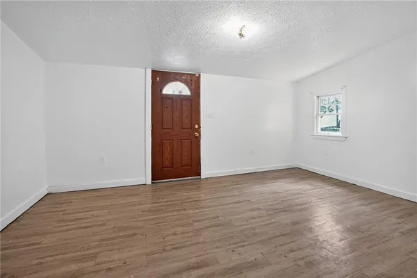 $72,500 | 417 Alexander Street, McKees Rocks, PA 15136