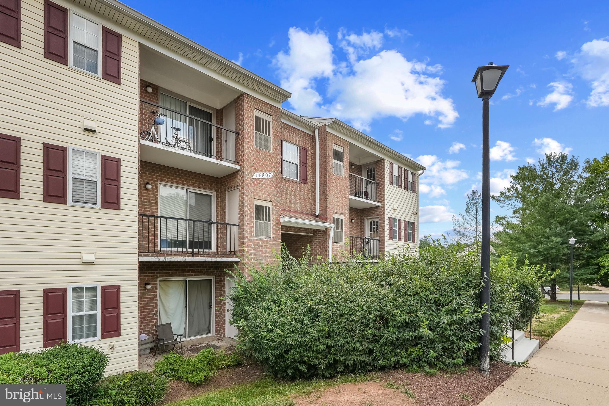 14807 Rydell Road, Unit 203 Centreville, VA 20121 - Photo 2 of 30 Overview Building