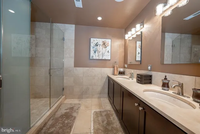 $1,239,000 | 810 North 24th Street, Philadelphia, PA 19130