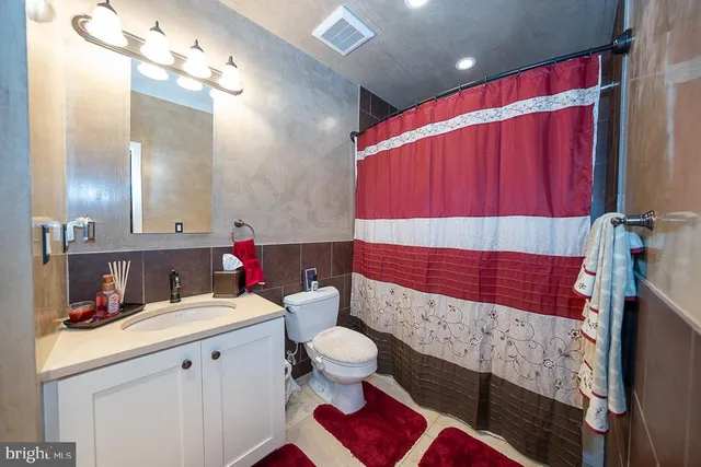 $1,239,000 | 810 North 24th Street, Philadelphia, PA 19130