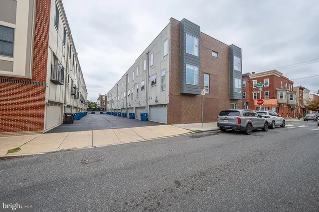 $1,239,000 | 810 North 24th Street, Philadelphia, PA 19130