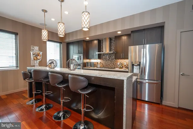 $1,239,000 | 810 North 24th Street, Philadelphia, PA 19130