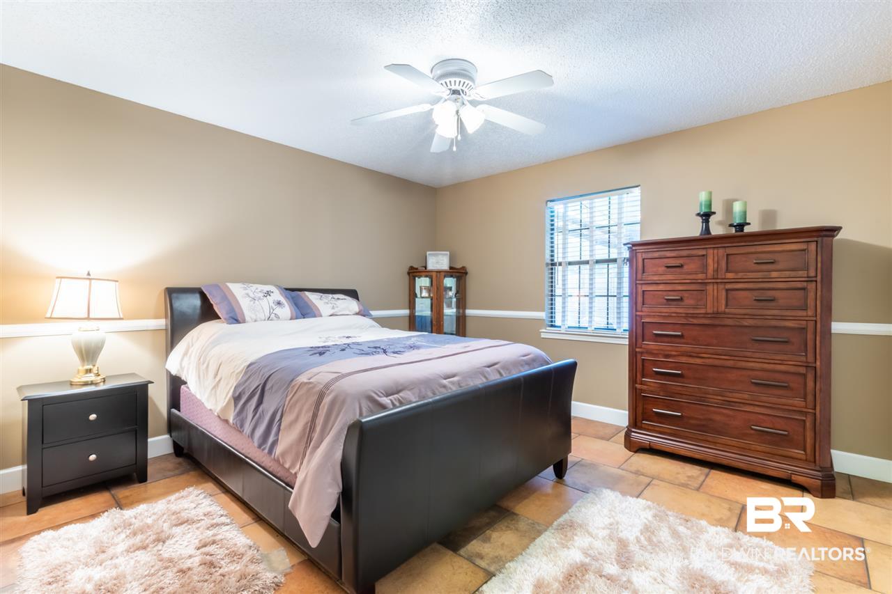 512 West Amanda Avenue Foley, AL 36535 - Photo 14 of 30