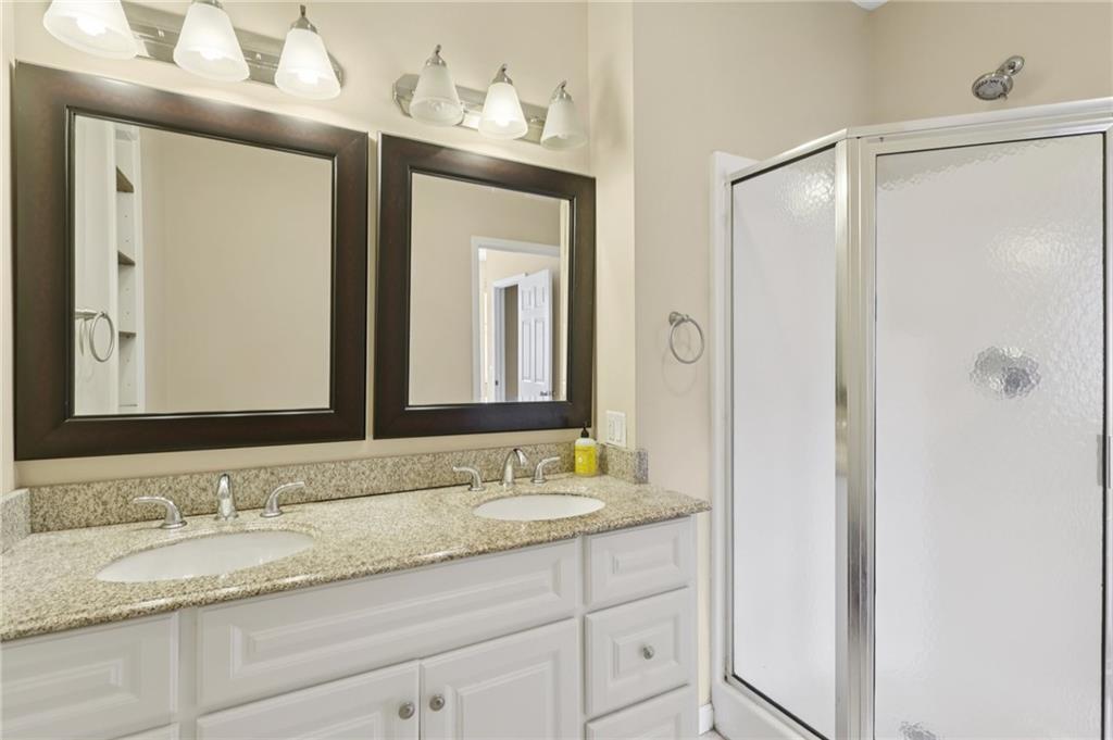 5156 Carnegie Street Pittsburgh, PA 15201 - Photo 24 of 39