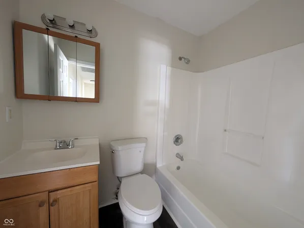 $1,500 | 451 West 26th Street, Indianapolis, IN 46208