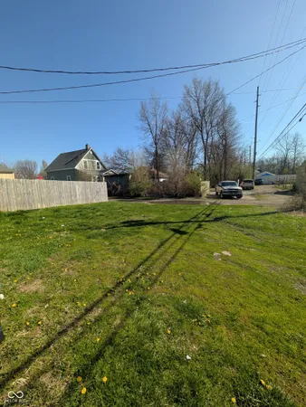 $1,500 | 451 West 26th Street, Indianapolis, IN 46208