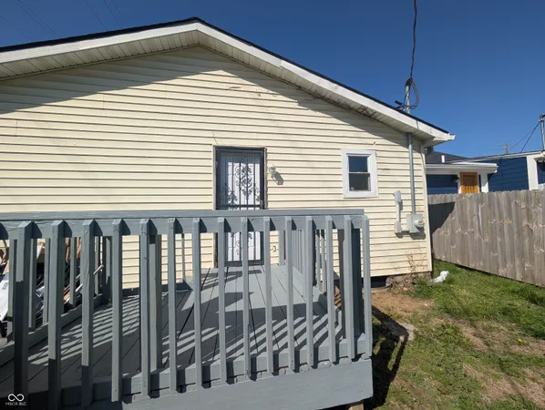 $1,500 | 451 West 26th Street, Indianapolis, IN 46208