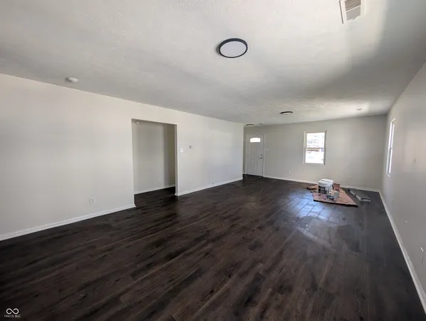 $1,500 | 451 West 26th Street, Indianapolis, IN 46208