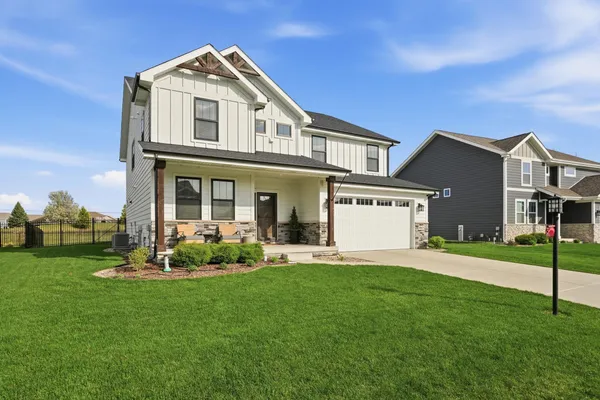 $615,000 | 10423 Juniper Lane, St. John, IN 46373