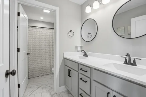 $615,000 | 10423 Juniper Lane, St. John, IN 46373