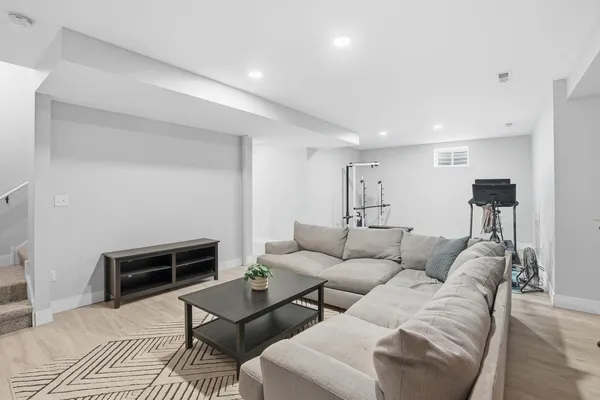 $615,000 | 10423 Juniper Lane, St. John, IN 46373