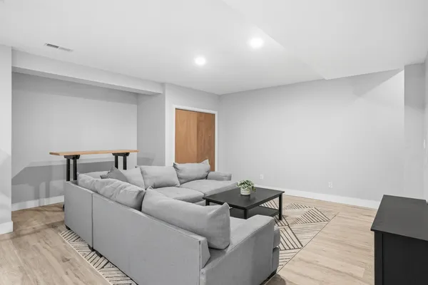 $615,000 | 10423 Juniper Lane, St. John, IN 46373