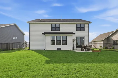 $615,000 | 10423 Juniper Lane, St. John, IN 46373