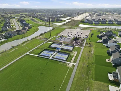 $615,000 | 10423 Juniper Lane, St. John, IN 46373