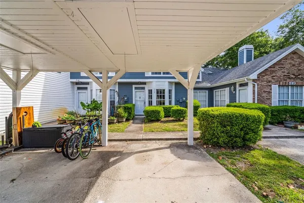 $309,000 | 312 Winchester Way, Palm Harbor, FL 34684