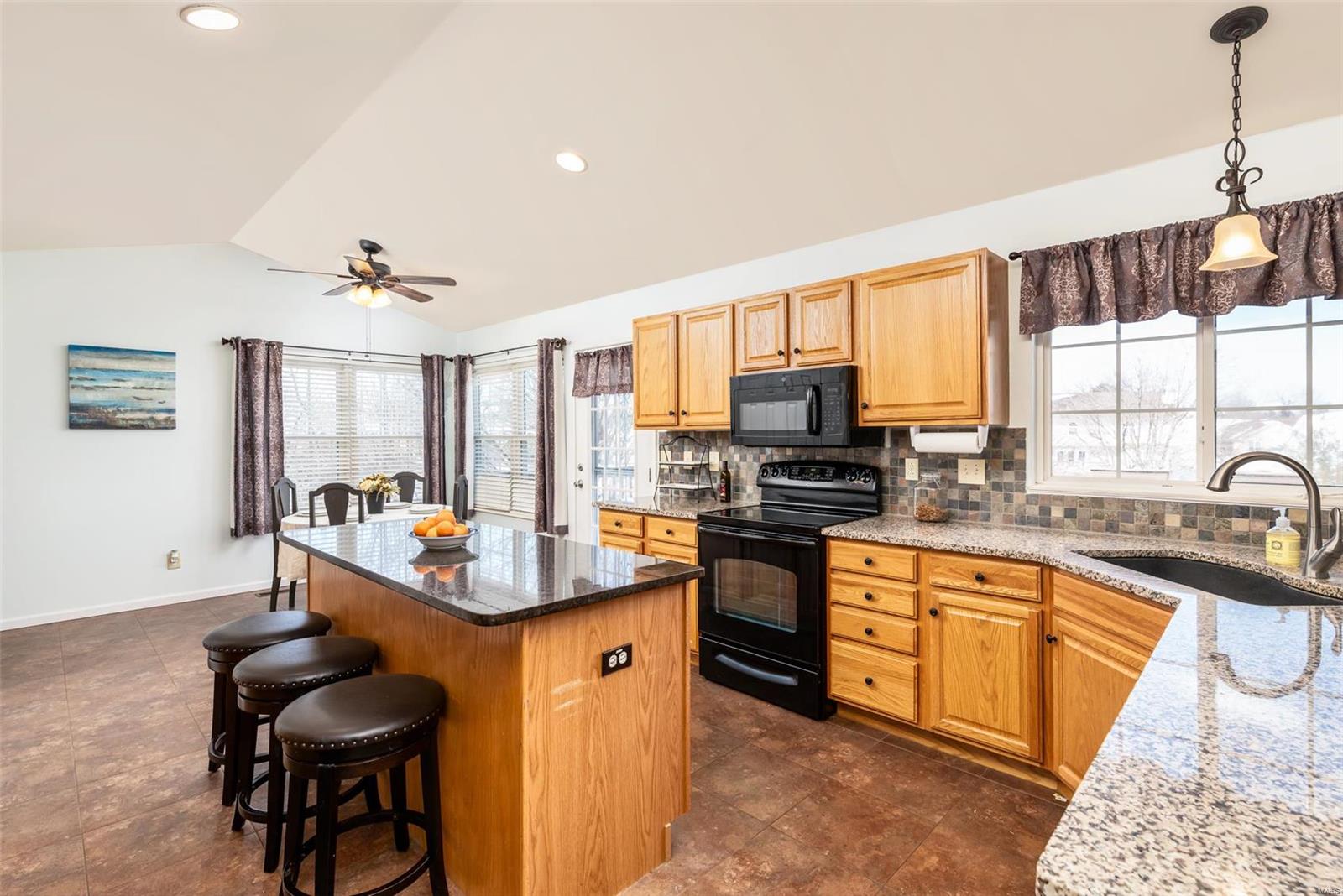 310 West Deer Creek Road O'Fallon, IL 62269 - Photo 14 of 33 Gallery Image 14