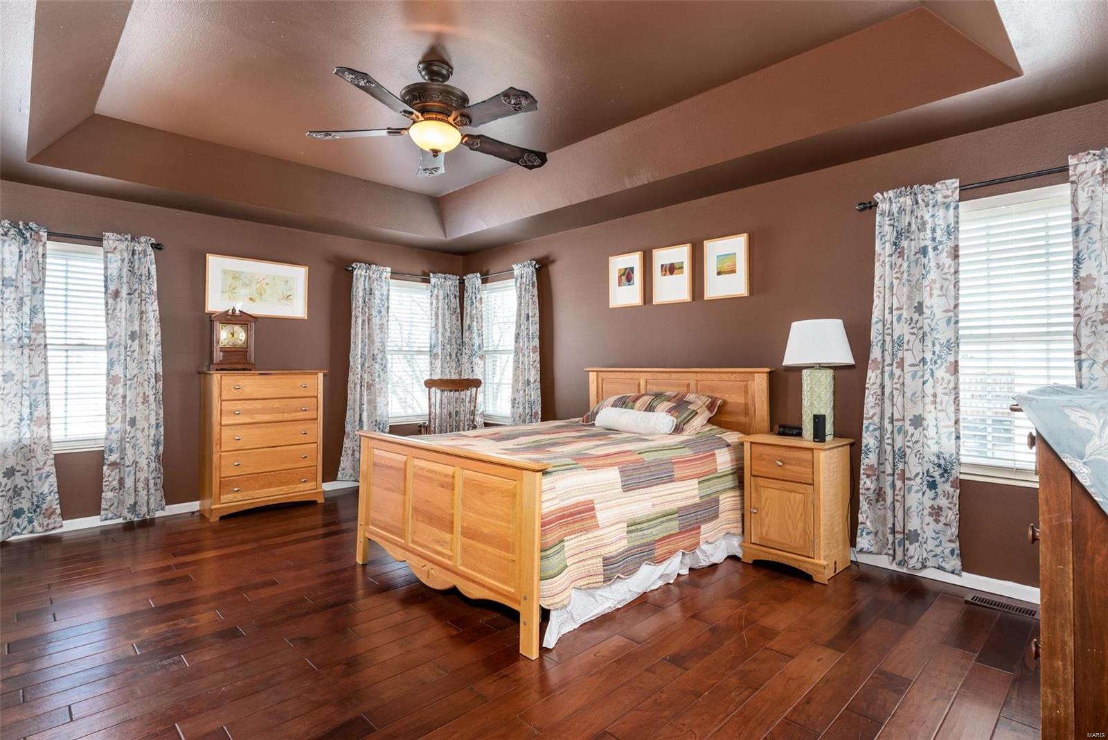 310 West Deer Creek Road O'Fallon, IL 62269 - Photo 18 of 33 Gallery Image 18