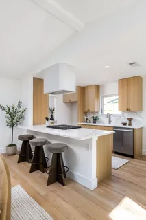 $679,500 | 2105 Trede Drive, Austin, TX 78745